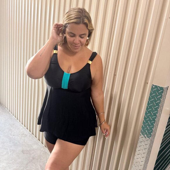 Plus Size Swimsuits for Women Two Piece Bathing Suits with Pockets,Flowy TankinI - Picture 4 of 11